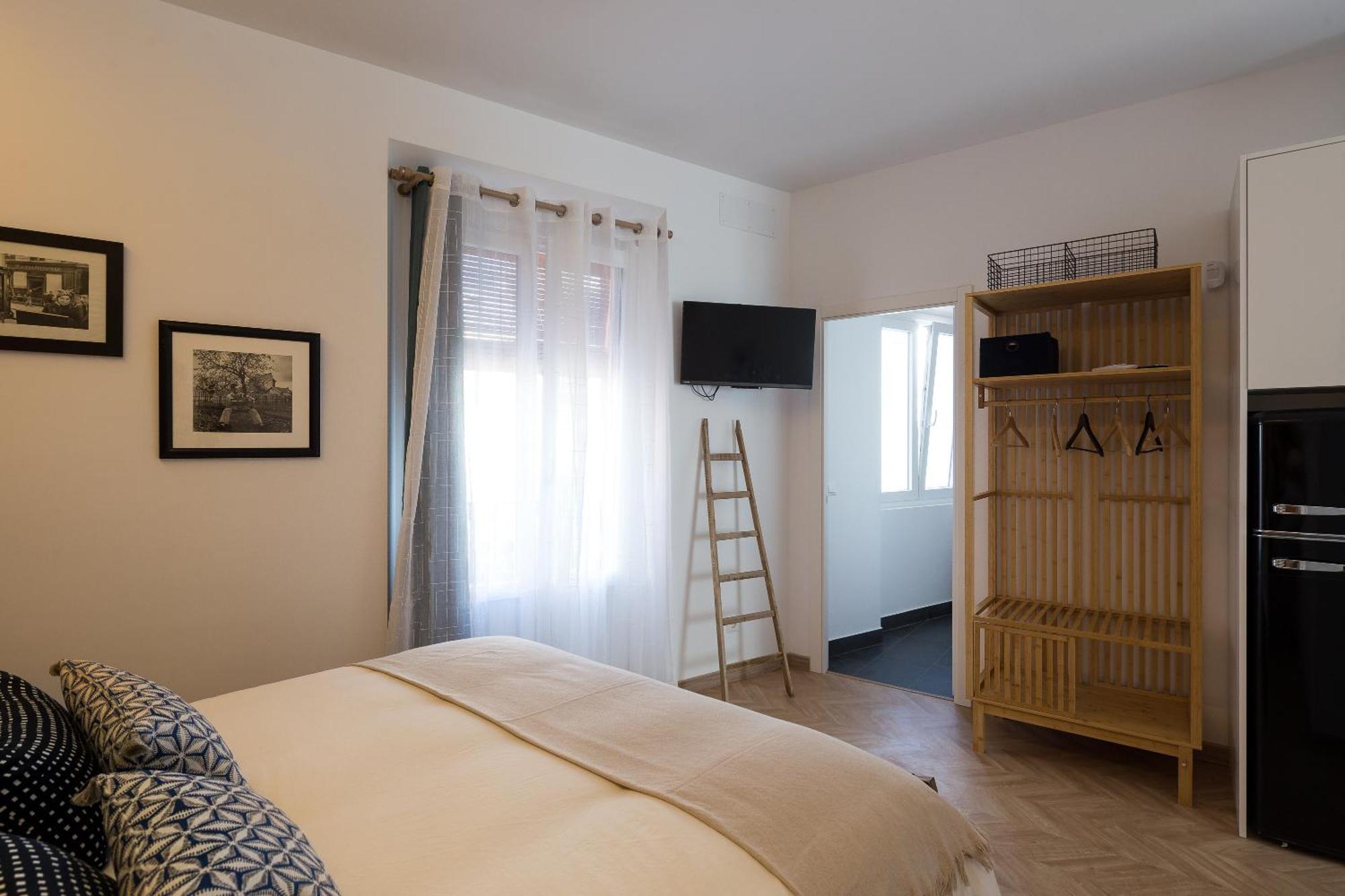 Center Apartment Fully Eqquiped Opcional Breakfast Sevilla Bagian luar foto