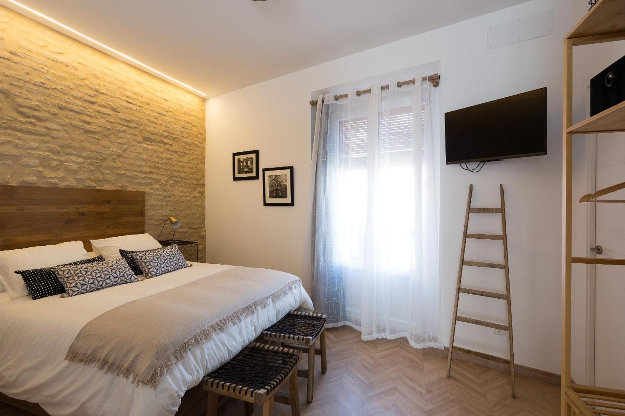 Center Apartment Fully Eqquiped Opcional Breakfast Sevilla Bagian luar foto